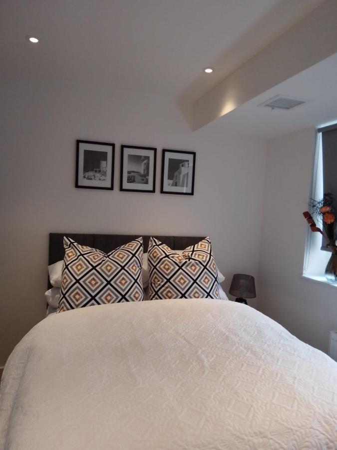 لندن Whole Apartment 5 Mins To East Croydon & Concierge المظهر الخارجي الصورة